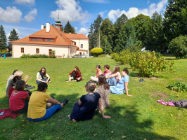 17d09994 0802 4bf6 b570 60492275e236